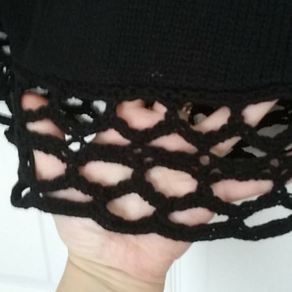 NWT Black Crochet Cold Shoulder Sweater - Picture 4 of 4